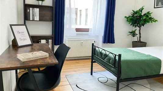 Rooms in Berlin Charlottenburg-Wilmersdorf - photo 3