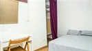 Room for rent, Barcelona Ciutat Vella, Barcelona, &lt;span class=&quot;blurred street&quot; onclick=&quot;ProcessAdRequest(12258616)&quot;&gt;&lt;span class=&quot;hint&quot;&gt;See streetname&lt;/span&gt;[xxxxxxxxxxxxx]&lt;/span&gt;