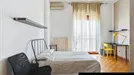 Room for rent, Milano Zona 1 - Centro storico, Milan, &lt;span class=&quot;blurred street&quot; onclick=&quot;ProcessAdRequest(9362161)&quot;&gt;&lt;span class=&quot;hint&quot;&gt;See streetname&lt;/span&gt;[xxxxxxxxxxxxx]&lt;/span&gt;