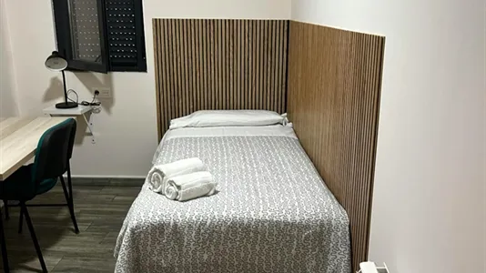 Rooms in León - photo 4