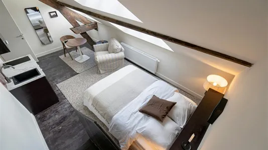 Apartments in Stad Antwerp - photo 1