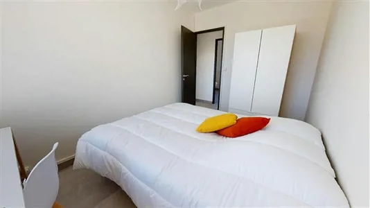 Rooms in Lyon - photo 2