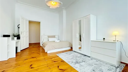 Rooms in Berlin Friedrichshain-Kreuzberg - photo 4