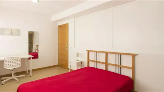 Rooms in Madrid Salamanca - photo 5