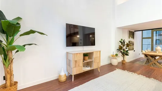 Apartments in Madrid Ciudad Lineal - photo 6