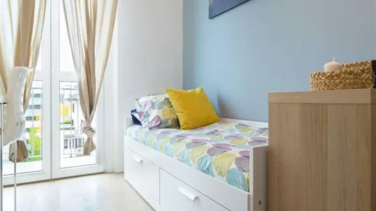 Rooms in Milano Zona 2 - Stazione Centrale, Gorla, Turro, Greco, Crescenzago - photo 8