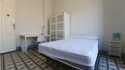 Rooms in Granada - photo 7