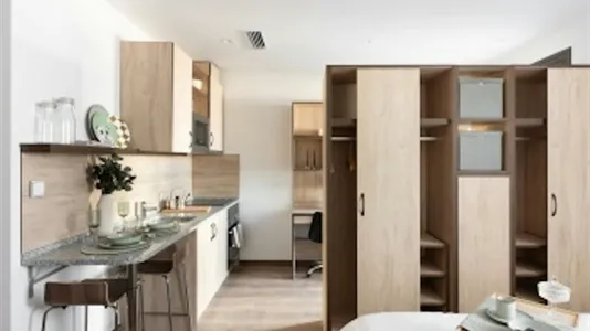 Apartments in Pozuelo de Alarcón - photo 1