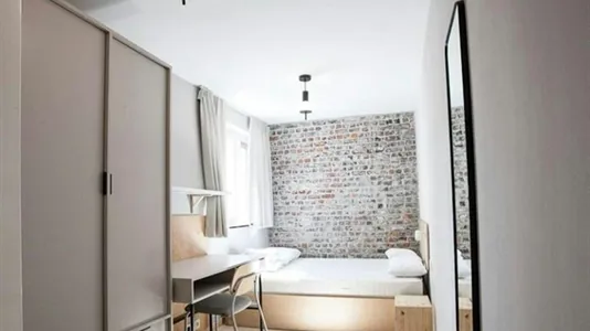 Rooms in Brussels Schaarbeek - photo 4