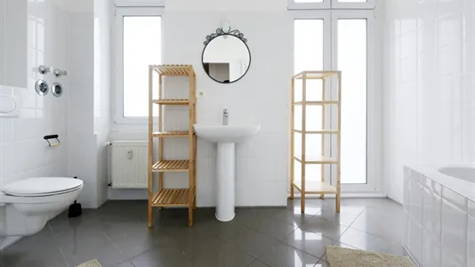 Rooms in Berlin Charlottenburg-Wilmersdorf - photo 5