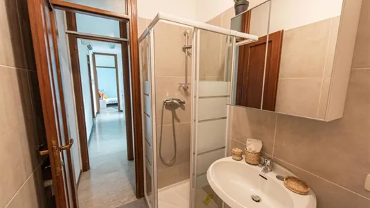 Rooms in Udine - photo 8