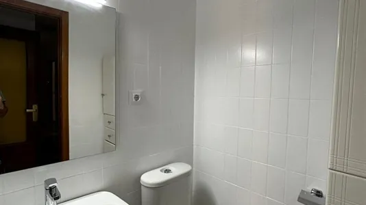 Rooms in Madrid San Blas - photo 6