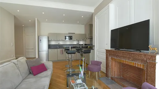 Apartments in Lyon - photo 7