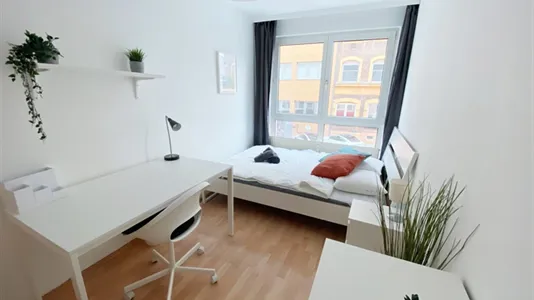 Rooms in Vienna Favoriten - photo 4