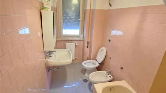 Rooms in Roma Municipio VIII – Appia Antica - photo 10