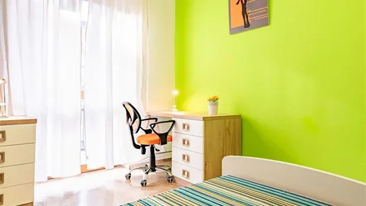 Rooms in Milano Zona 5 - Vigentino, Chiaravalle, Gratosoglio - photo 4