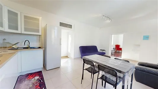 Rooms in Lyon - photo 8