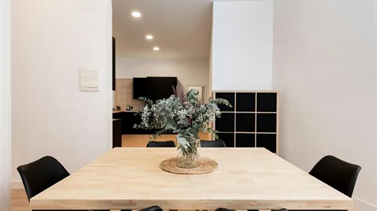 Rooms in Madrid Centro - photo 10