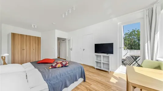 Apartments in Berlin Steglitz-Zehlendorf - photo 5