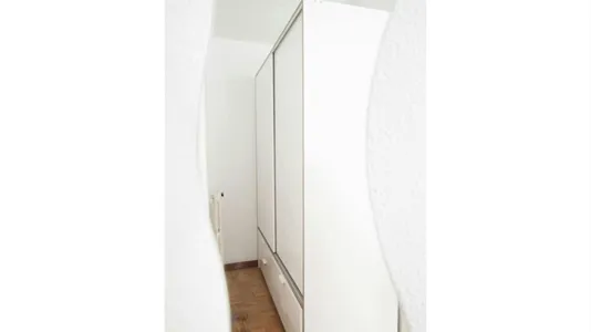 Rooms in Madrid Retiro - photo 4