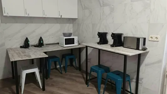 Rooms in Madrid Chamberí - photo 6