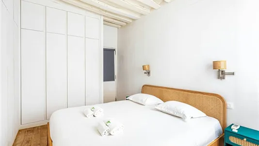 Apartments in Paris 4ème arrondissement - Marais - photo 3