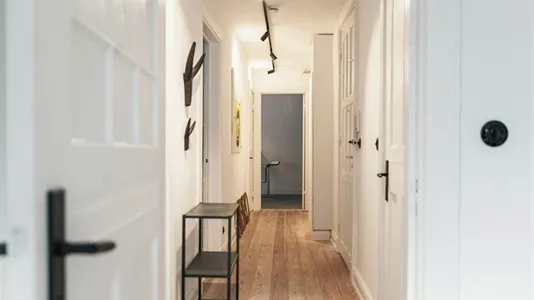 Apartments in Location is not specified - photo 8