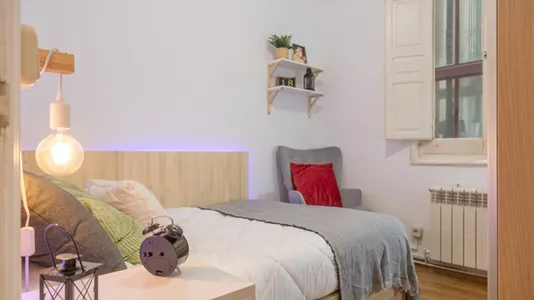 Rooms in Madrid Chamartín - photo 4