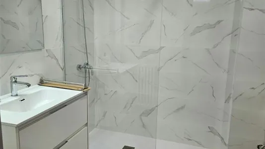 Rooms in Zaragoza - photo 6
