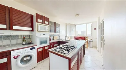 Room for rent in Lyon, Auvergne-Rhône-Alpes