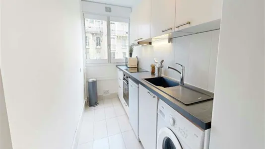 Rooms in Paris 15ème arrondissement - photo 5