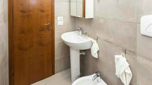 Rooms in Milano Zona 5 - Vigentino, Chiaravalle, Gratosoglio - photo 7