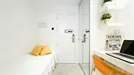 Room for rent, Madrid Chamberí, Madrid, &lt;span class=&quot;blurred street&quot; onclick=&quot;ProcessAdRequest(12859138)&quot;&gt;&lt;span class=&quot;hint&quot;&gt;See streetname&lt;/span&gt;[xxxxxxxxxxxxx]&lt;/span&gt;