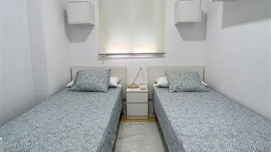 Rooms in Dos Hermanas - photo 10