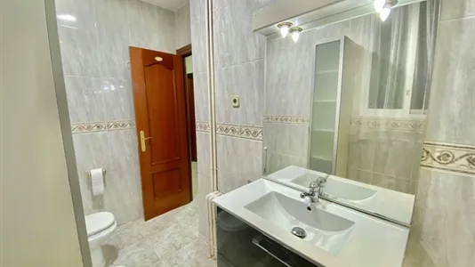 Rooms in Madrid Chamberí - photo 9
