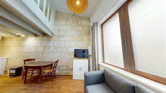 Houses in Bordeaux - photo 4