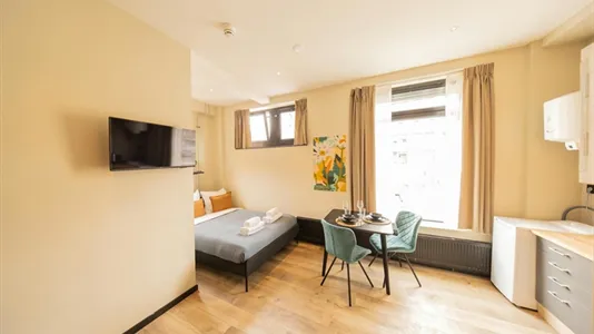 Apartments in Location is not specified - photo 1