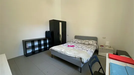 Rooms in Milano Zona 8 - Fiera, Gallaratese, Quarto Oggiaro - photo 9