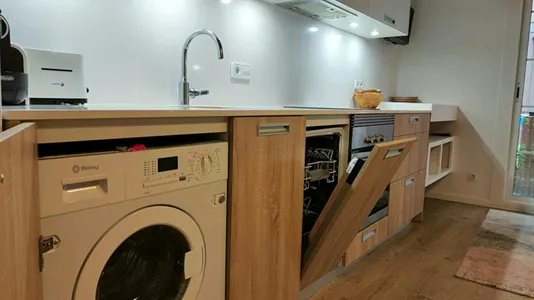 Apartments in Barcelona Ciutat Vella - photo 1