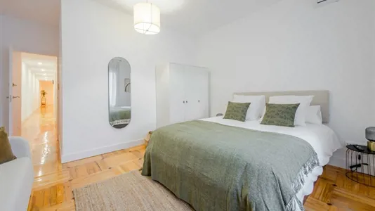 Rooms in Madrid Retiro - photo 3