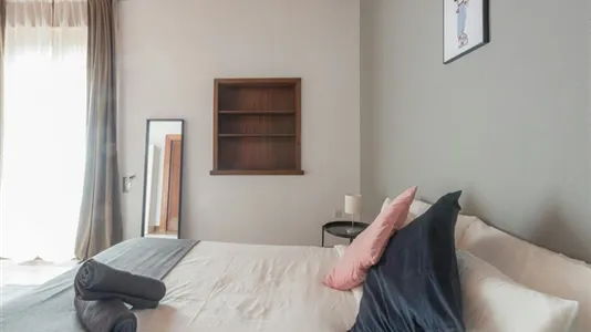 Rooms in Madrid Centro - photo 5