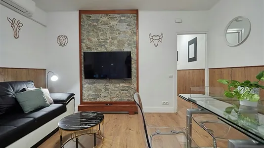 Apartments in Barcelona Eixample - photo 1