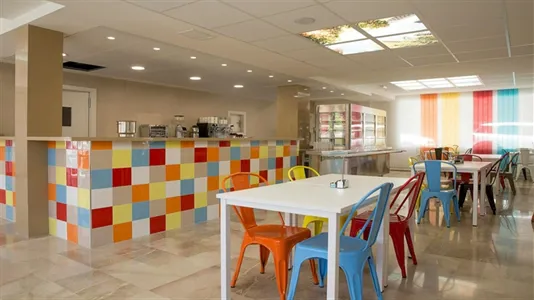 Rooms in Madrid Tetuán - photo 10