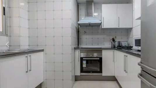 Rooms in Valencia Ciutat Vella - photo 8