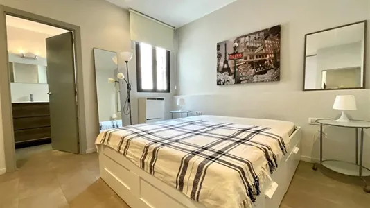 Apartments in Valencia Ciutat Vella - photo 3