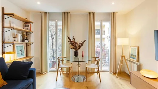 Apartments in Madrid Chamberí - photo 4