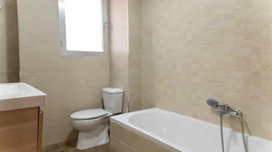 Rooms in Valencia Ciutat Vella - photo 10