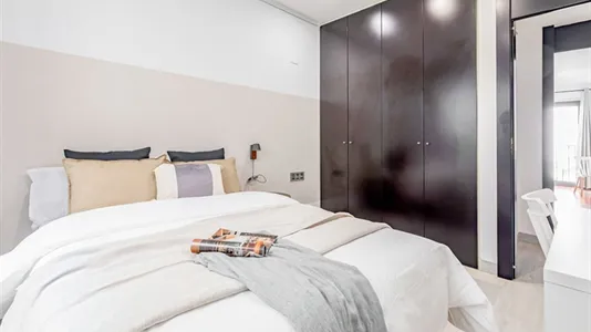 Rooms in Valencia Ciutat Vella - photo 4