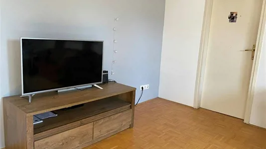 Rooms in Besnica - photo 1