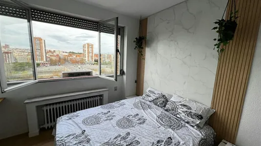 Rooms in Madrid Centro - photo 2